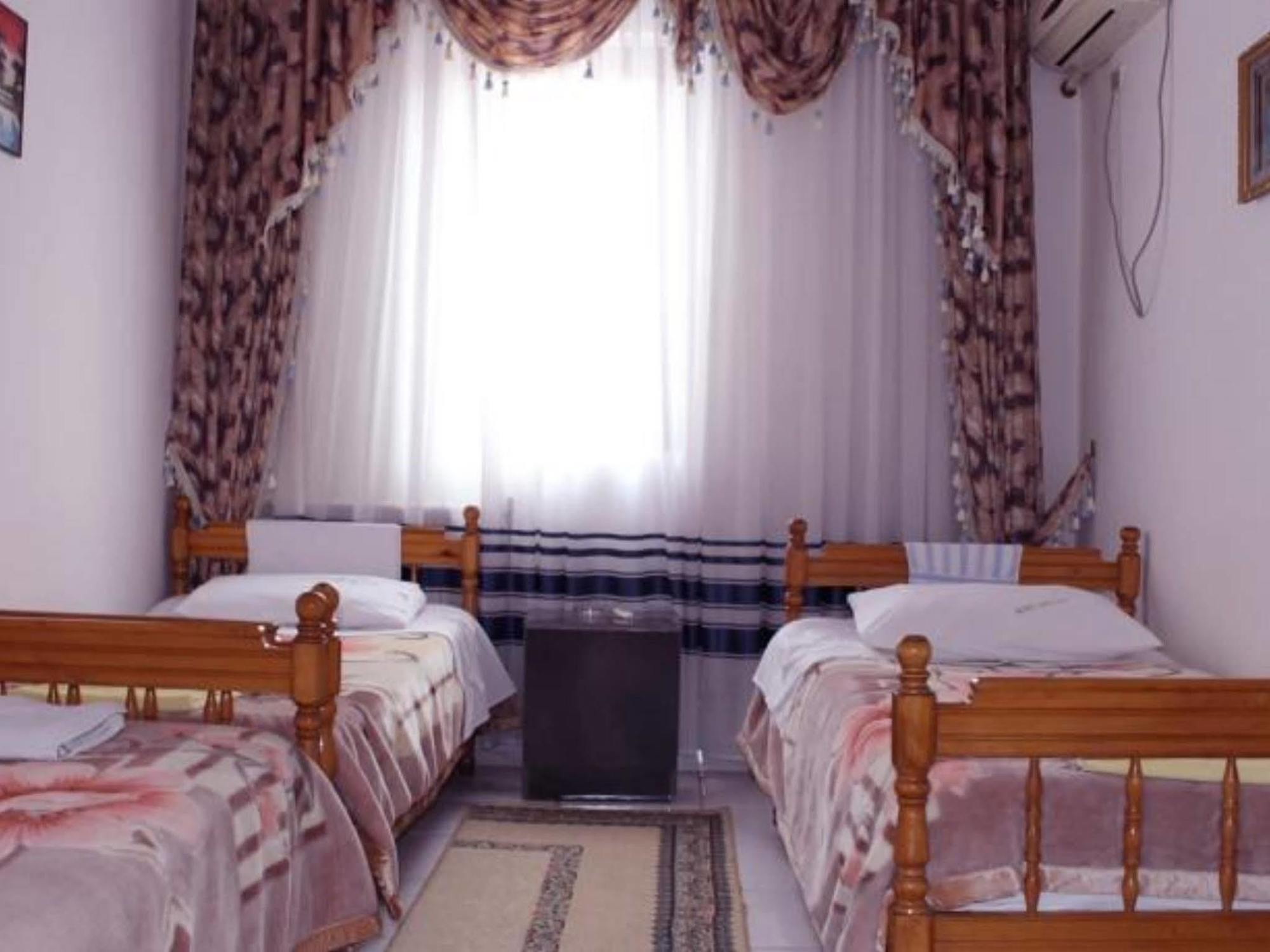 Hotel Gjallica Kukes Екстериор снимка